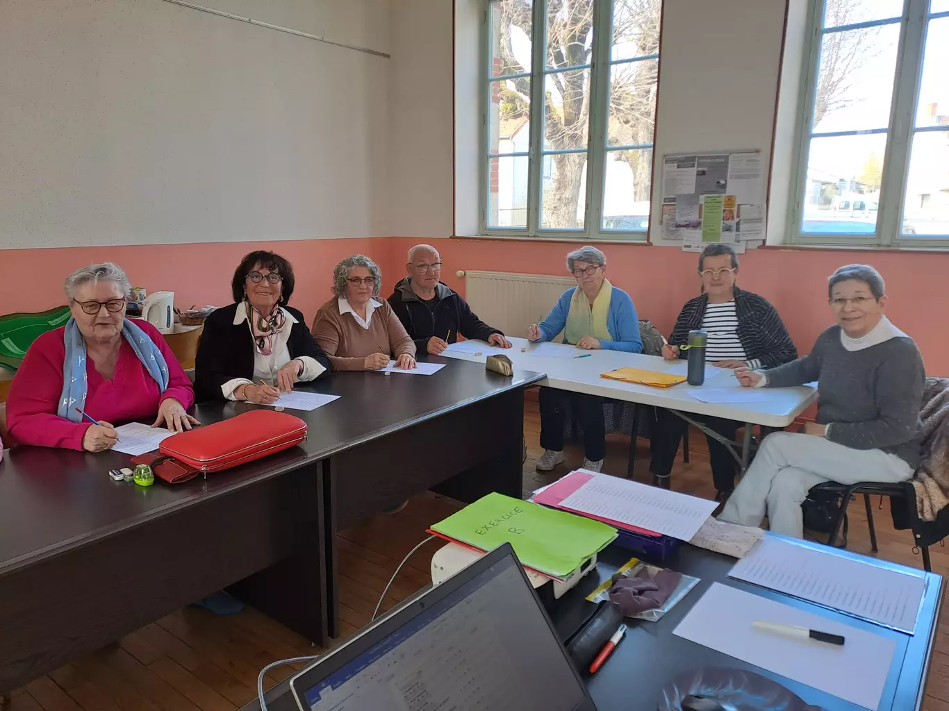 groupe2ambussires Les lieux d’intervention de Bouge tes méninges